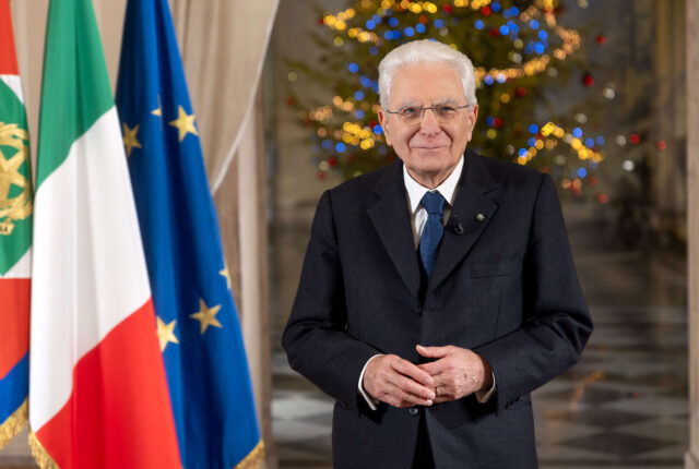 Mattarella: più soldi alle armi che al clima, una “sconfortante sproporzione”